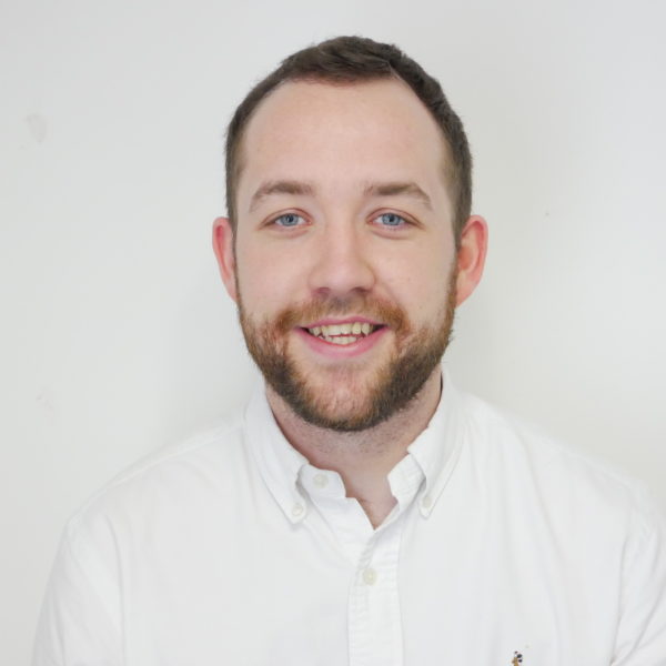 Jacob Ellis, Arweinydd Cyfathrebu a Materion Cyhoeddus (Gweithredol)